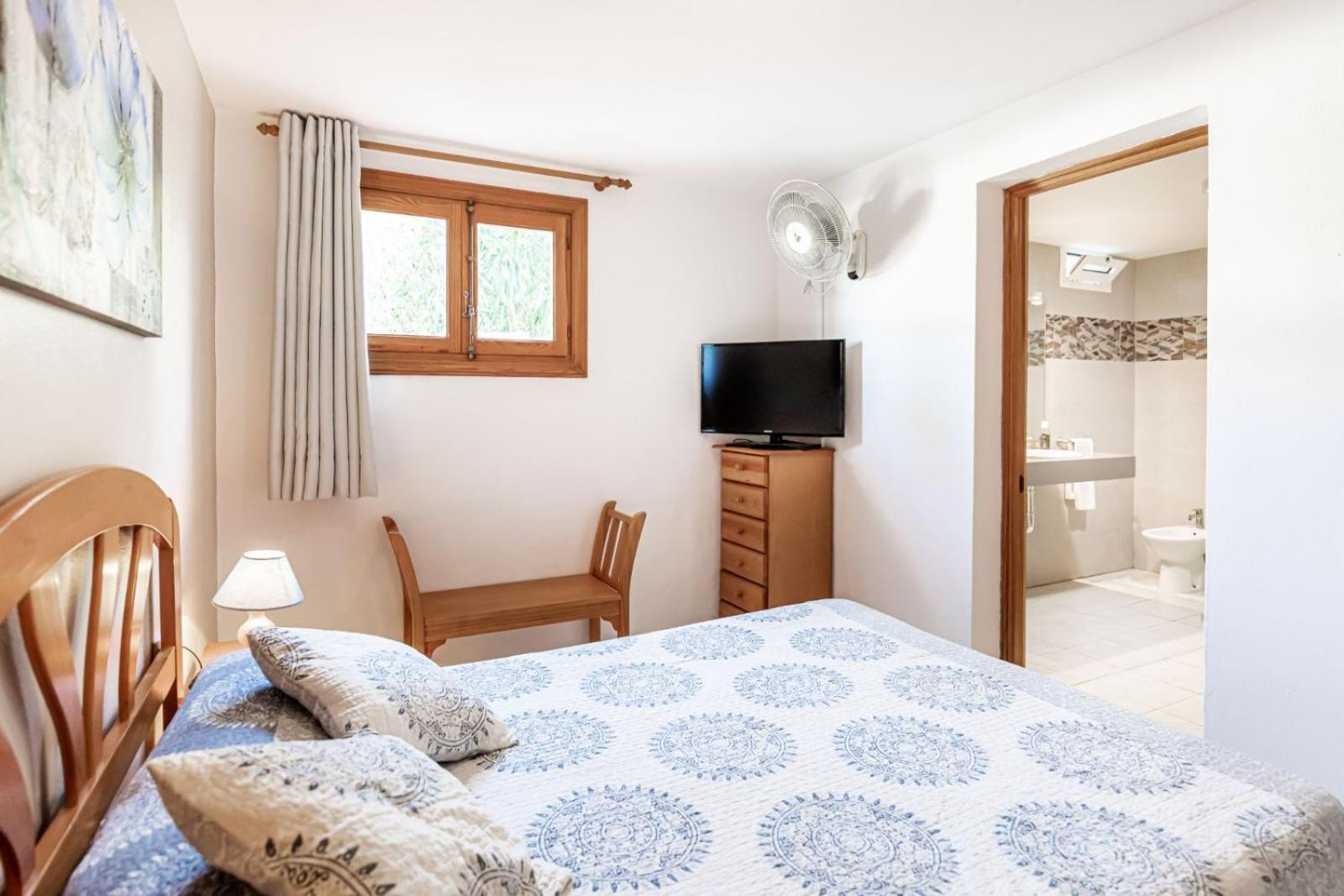 Villa Ponent Son Bou Bagian luar foto